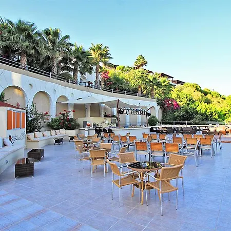 Hotel Lighthouse 4*